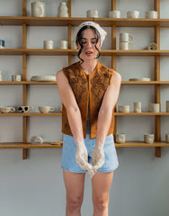 SHORTS / NIGELLA