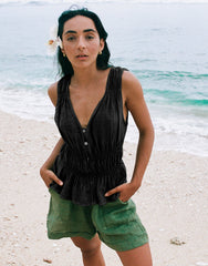 ELOISE V-NECK LINEN TANK TOP / BLACK