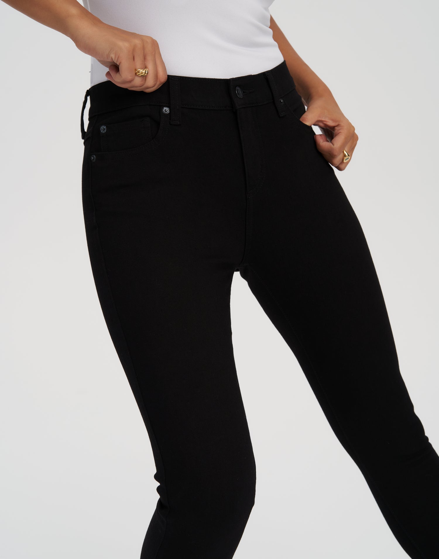 RACHEL SKINNY JEANS / 30 BLACK
