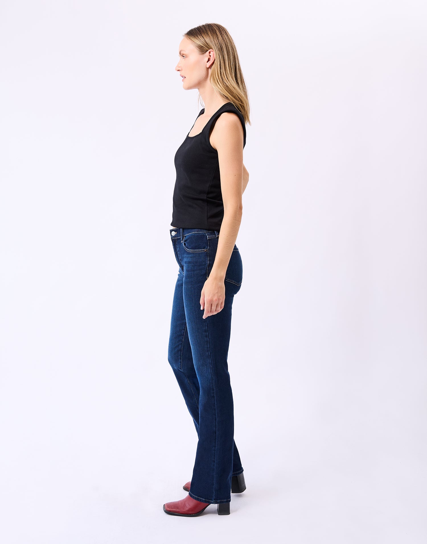 CHLOE CLASSIC RISE STRAIGHT JEANS / DARK INDIE