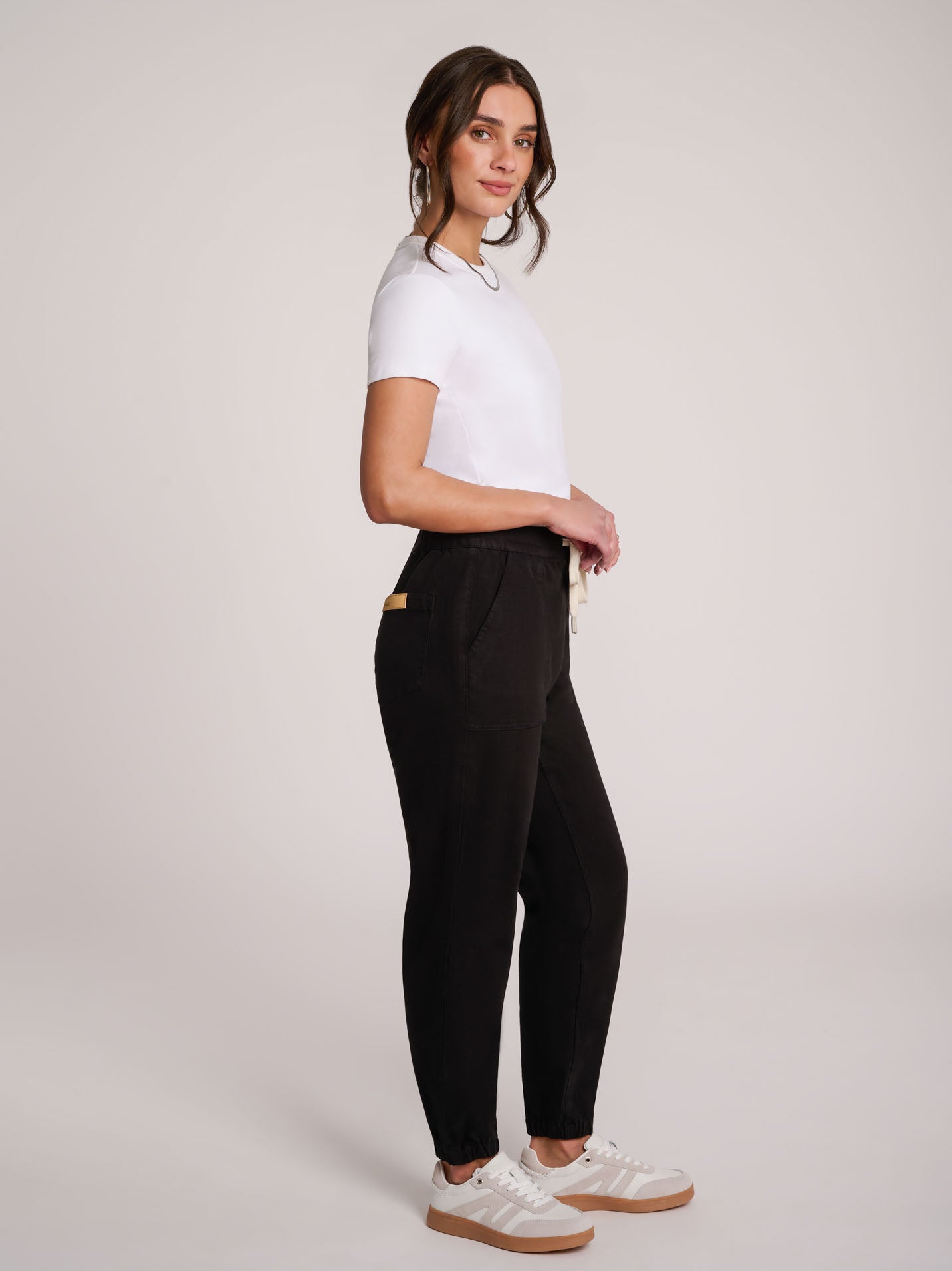 MALIA RELAXED JEANS / BLACK