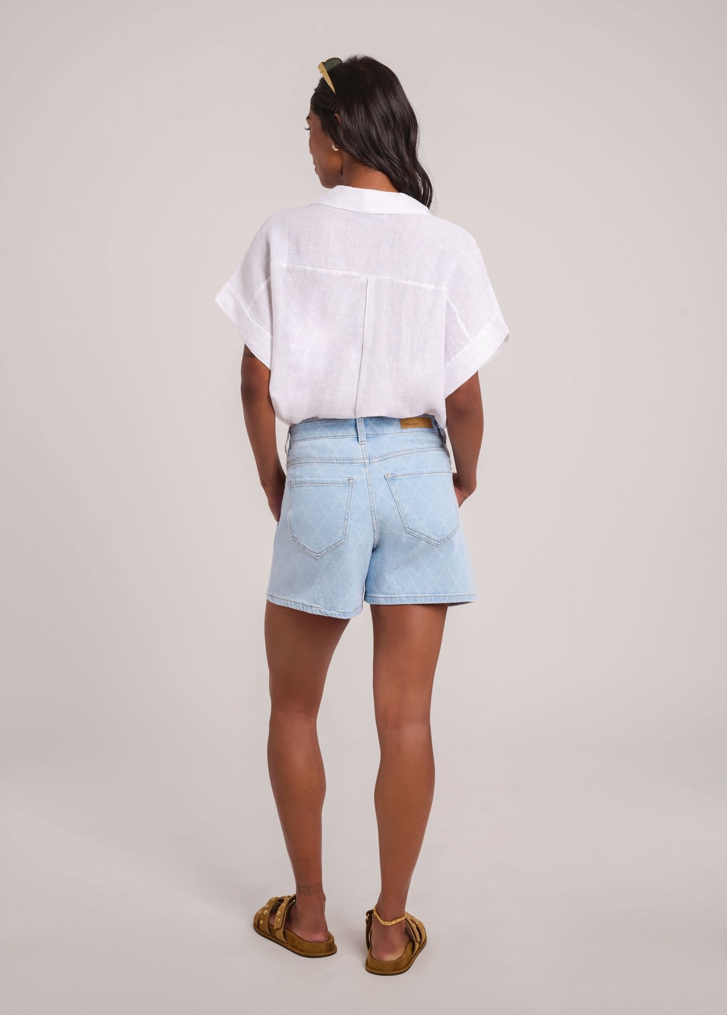 REMI OVERSIZED LINEN SHIRT / WHITE