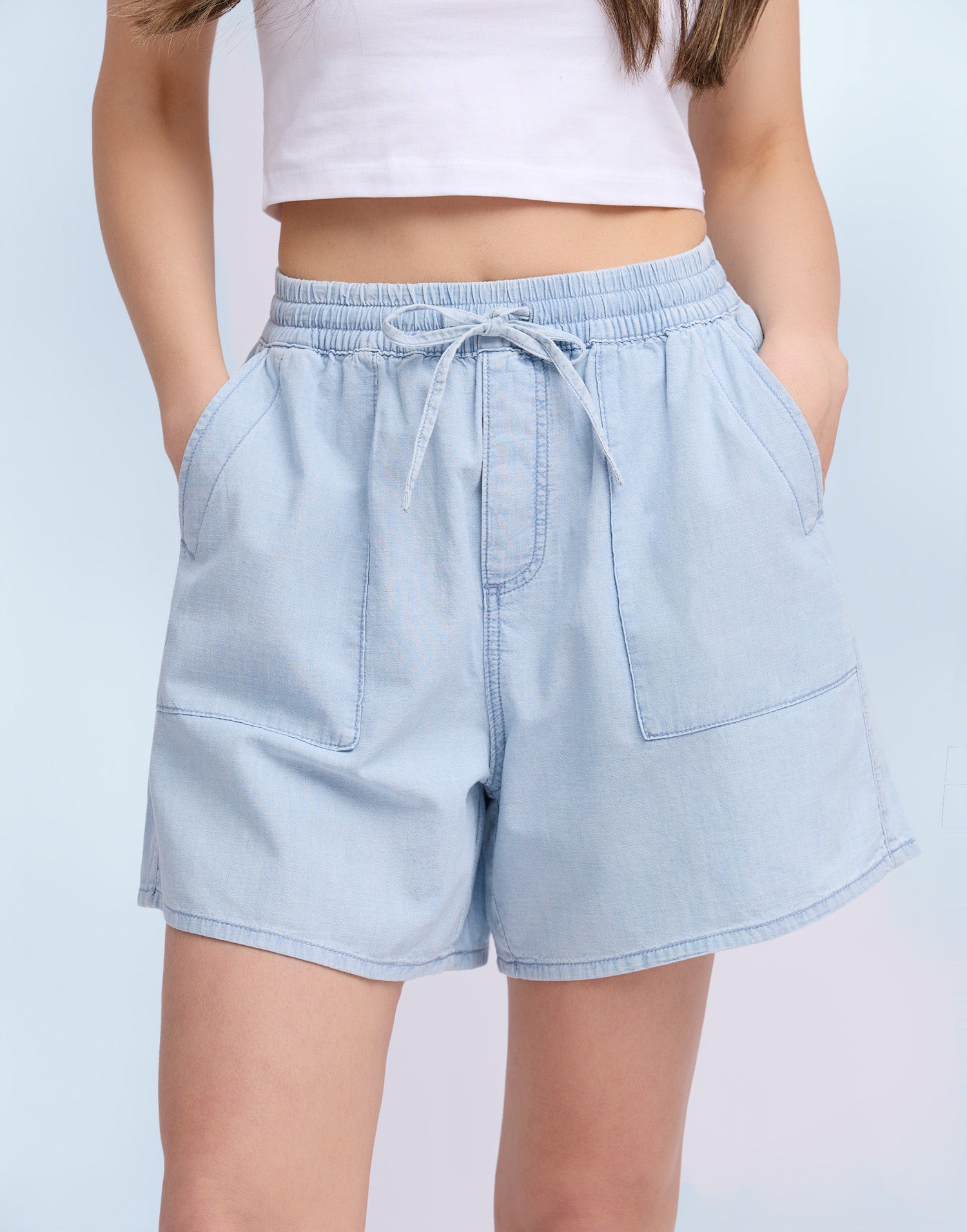 SHORTS / LUCILLE