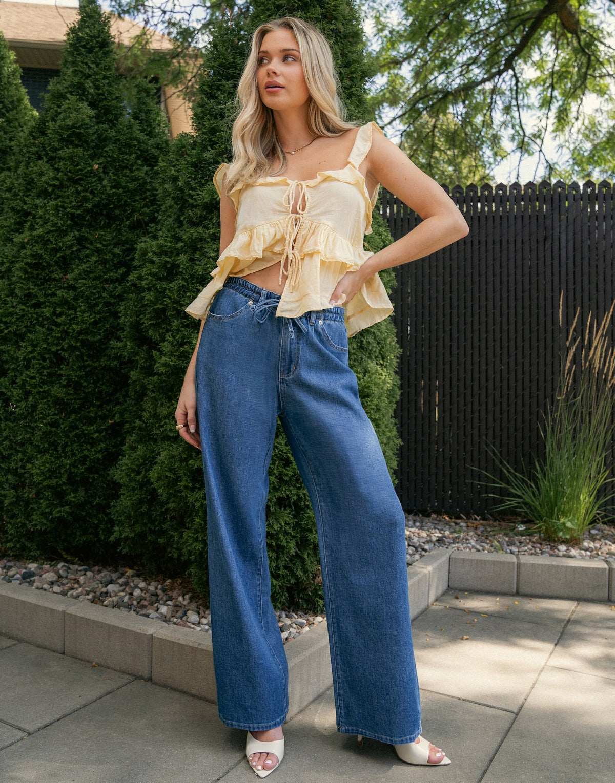 LILY WIDE LEG JEANS / SHANIA