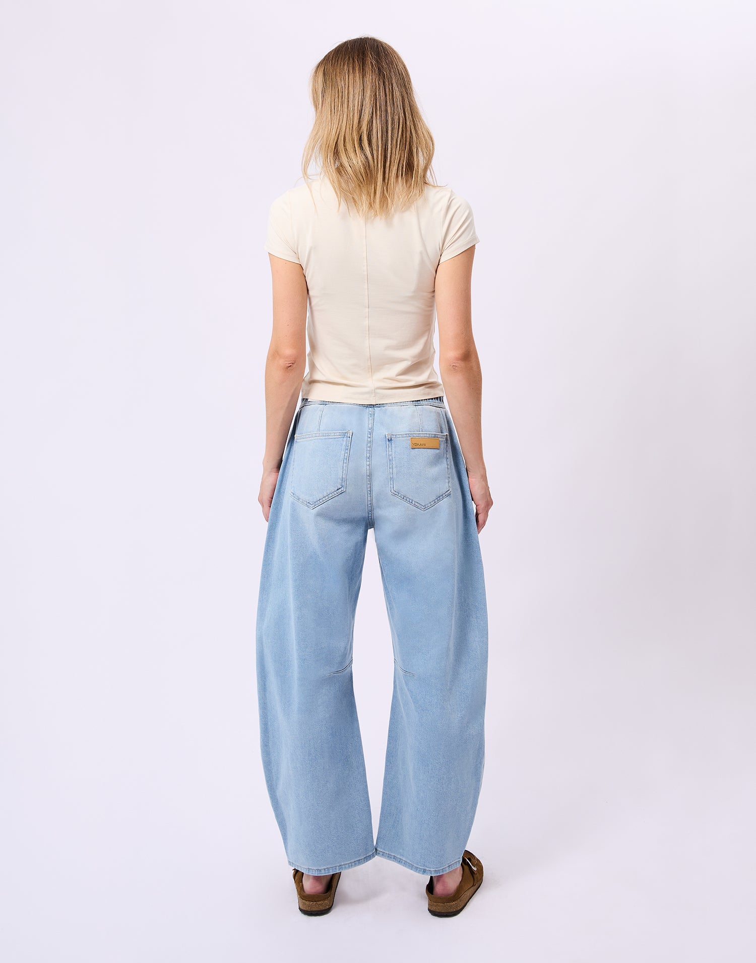 MALIA RELAXED JEANS / CLOUD